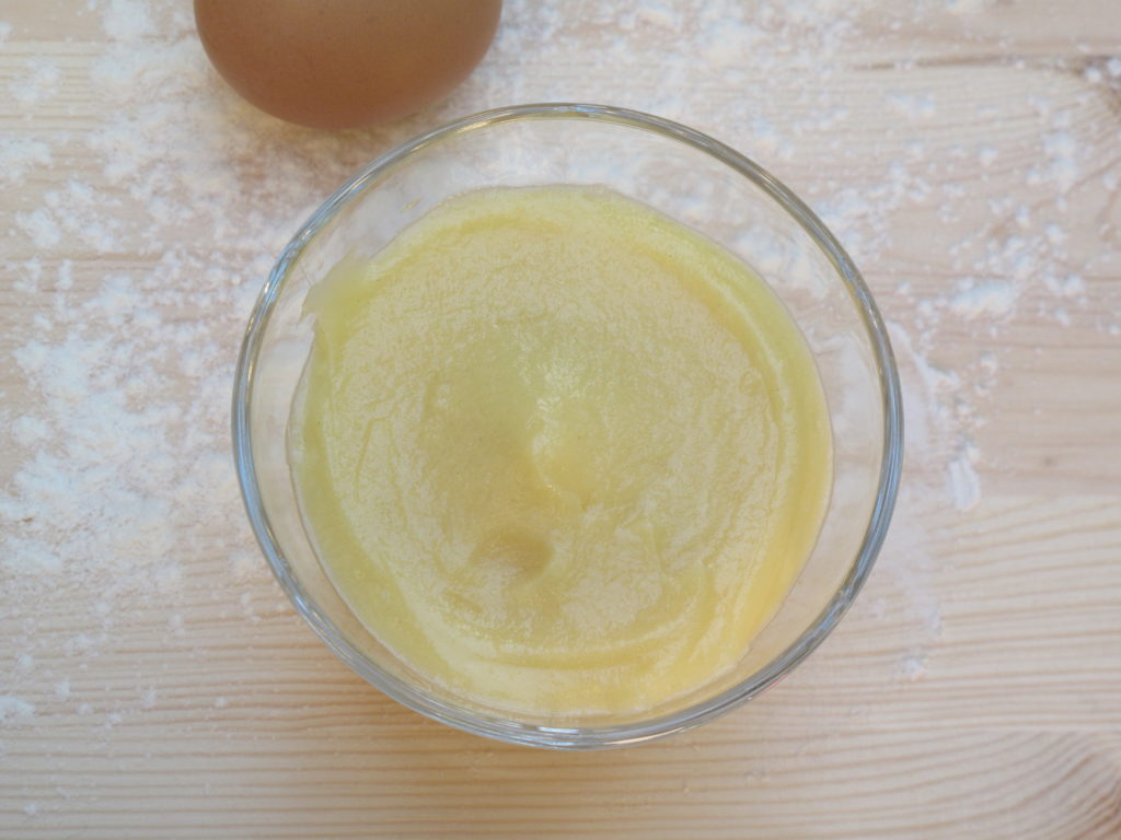 crema pasticcera con uova intere
