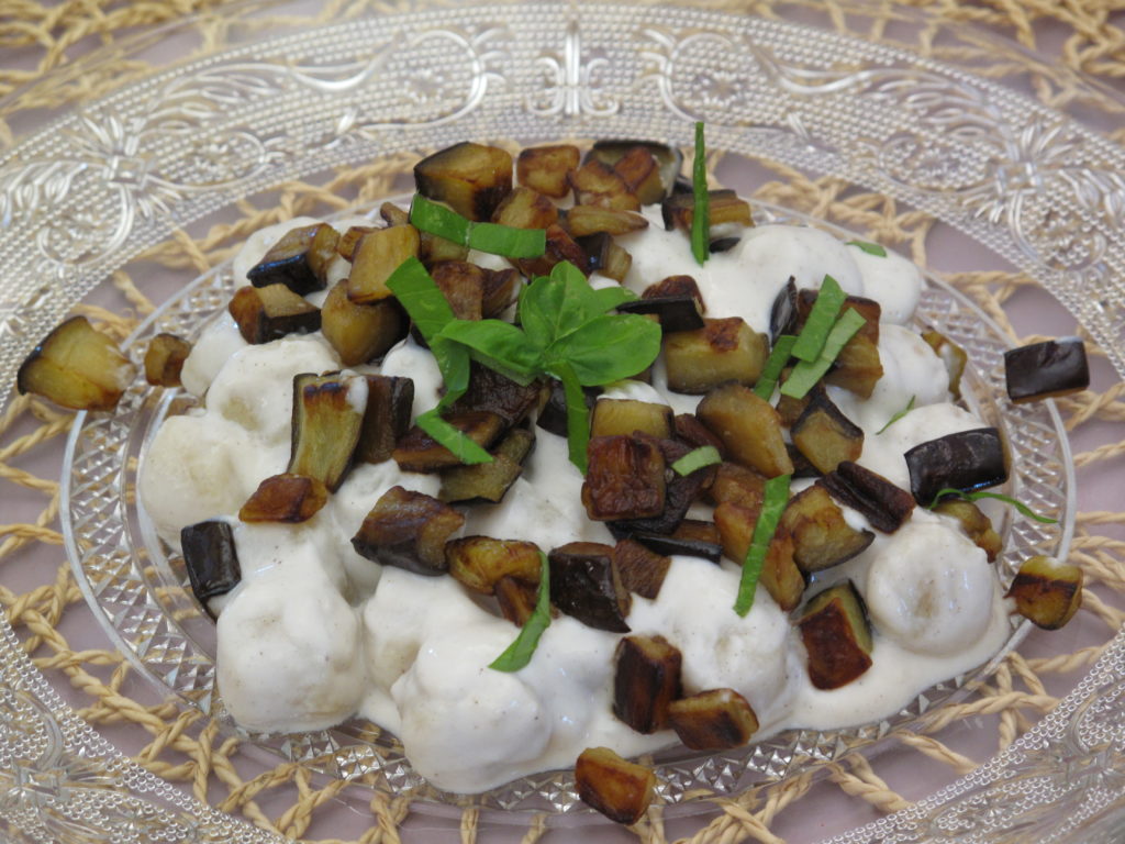 gnocchi con ricotta e melanzane
